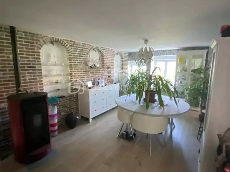 Maison, 137 m²