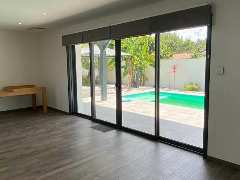 Maison, 151 m²