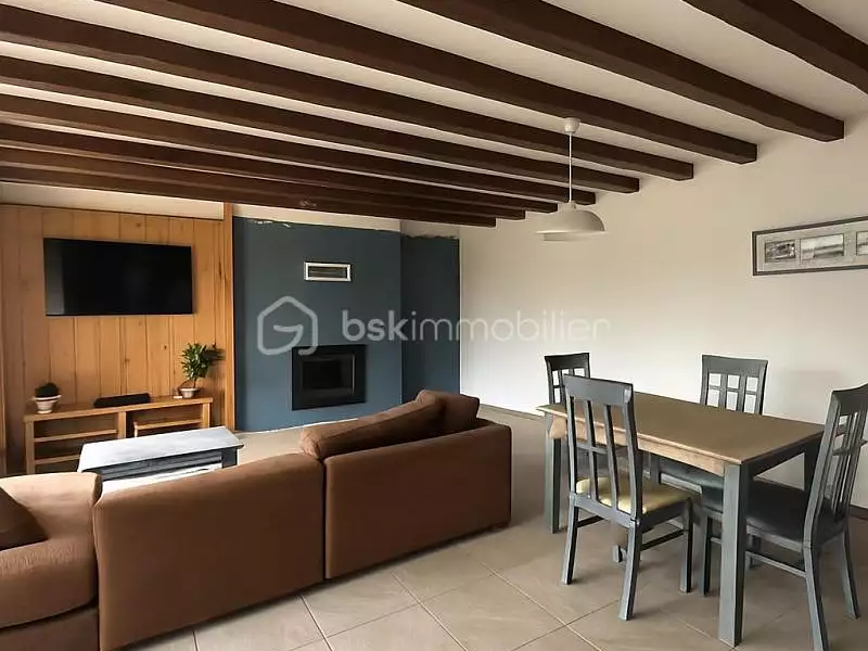 Maison, 158 m²