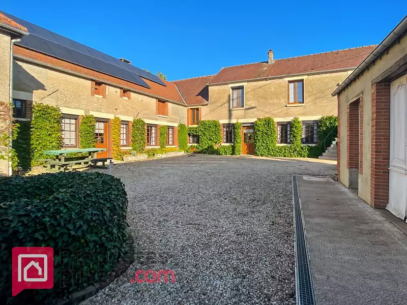 Maison, 204 m²