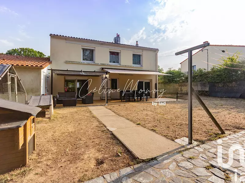 Maison, 158 m²