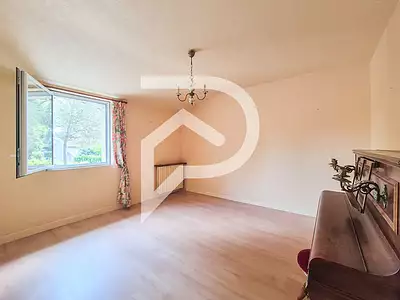 Maison, 220 m²