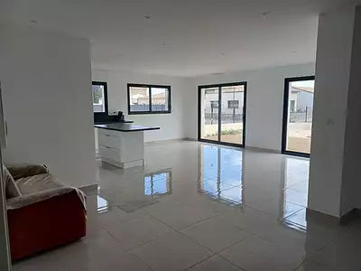 Maison, 121 m²