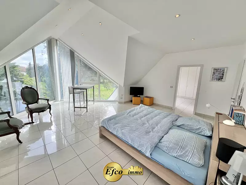 Maison, 297 m²