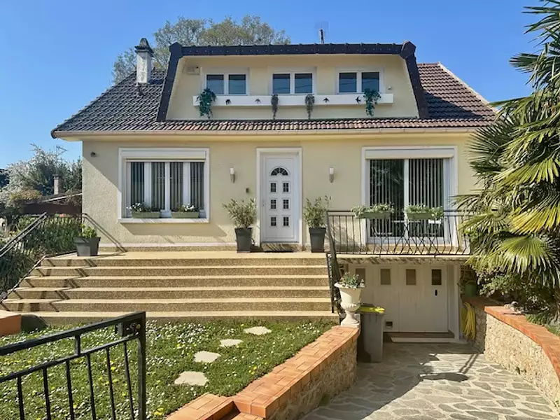 Maison, 148 m²