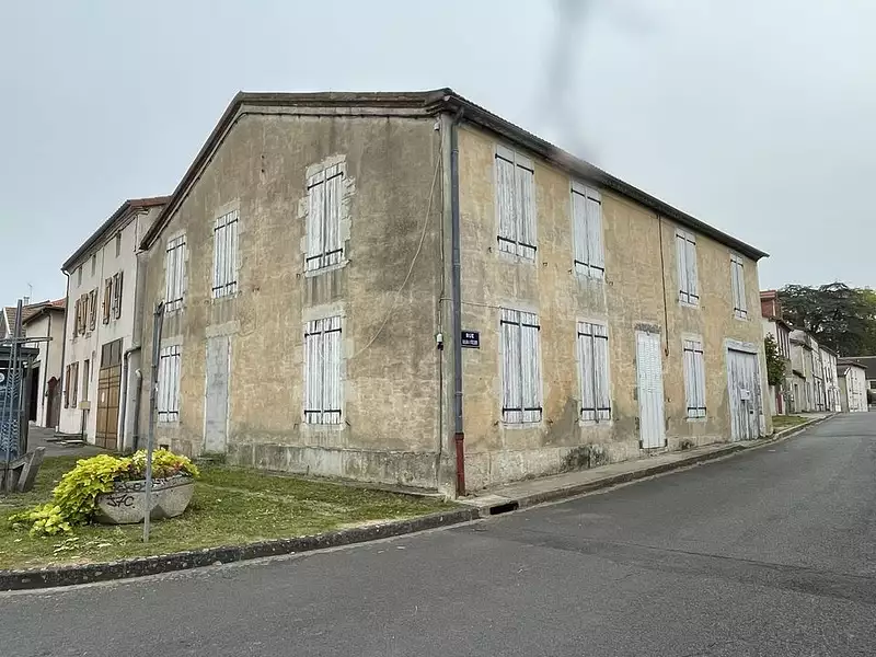 Maison, 191 m²