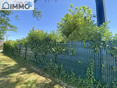 Terrain, 163 m²