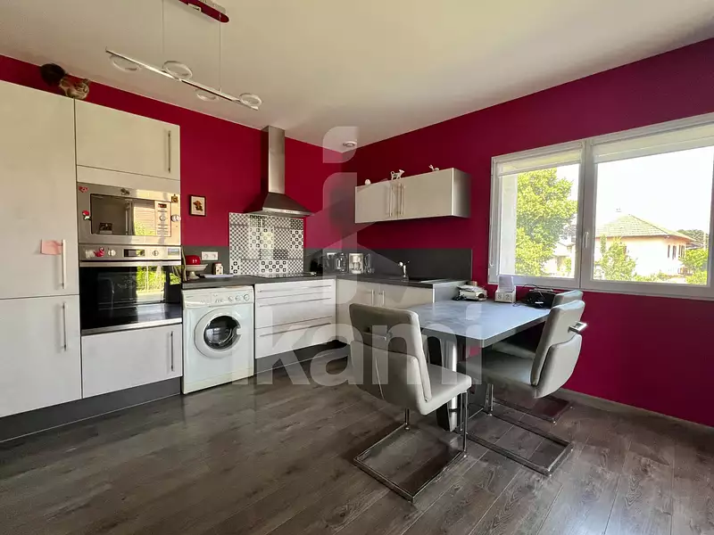 Maison, 280 m²