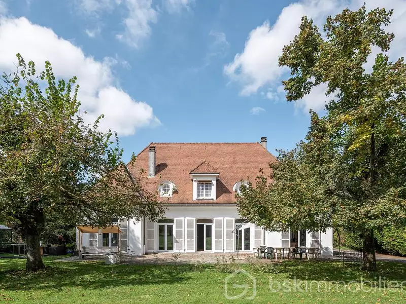 Maison, 310 m²