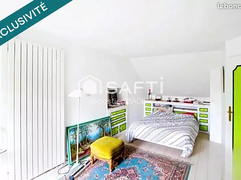 Maison, 280 m²