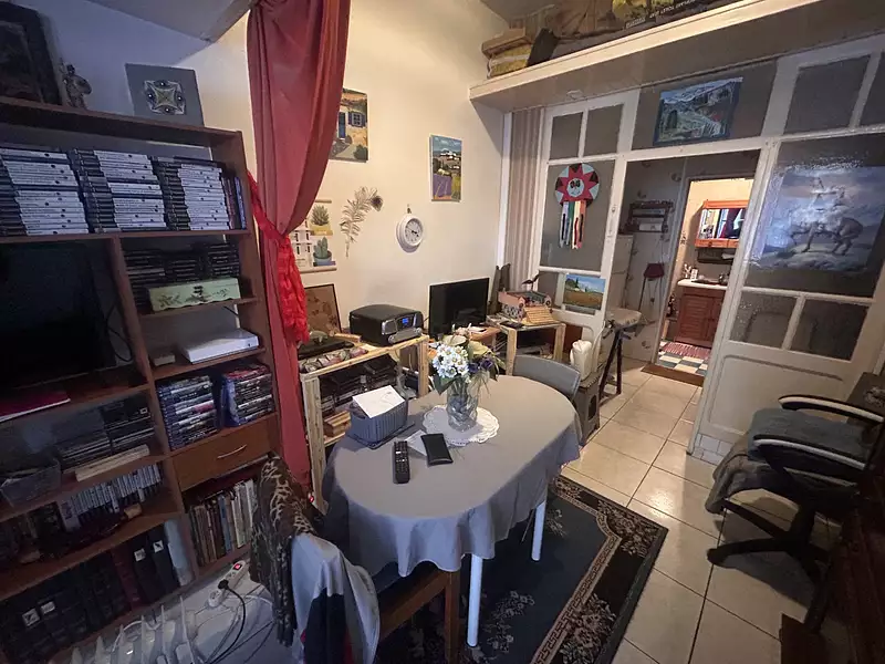 Immeuble, 74 m²