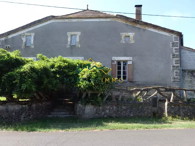 Maison, 168 m²