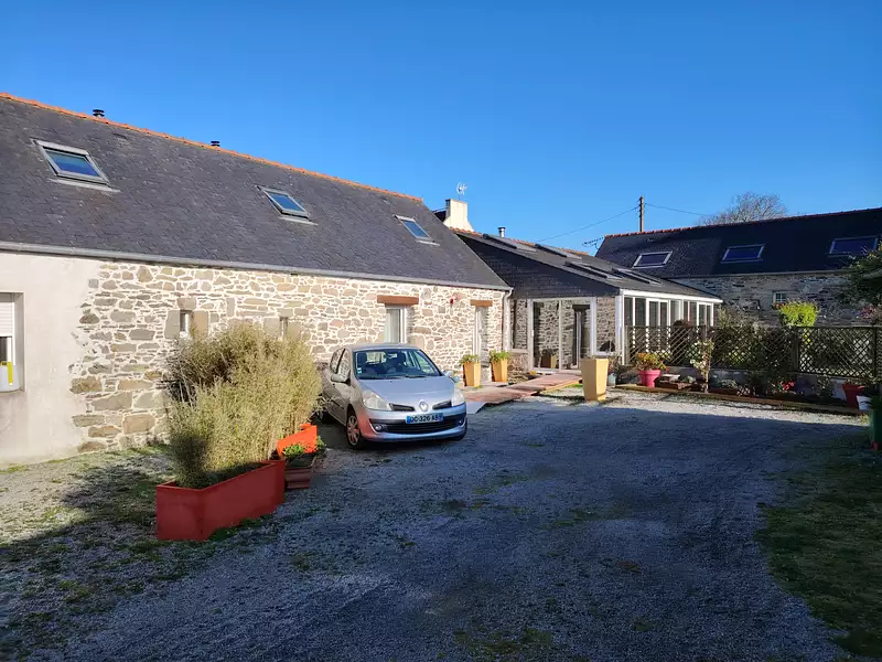Maison, 242 m²