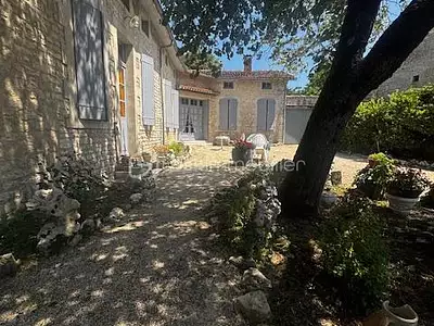 Maison, 162 m²