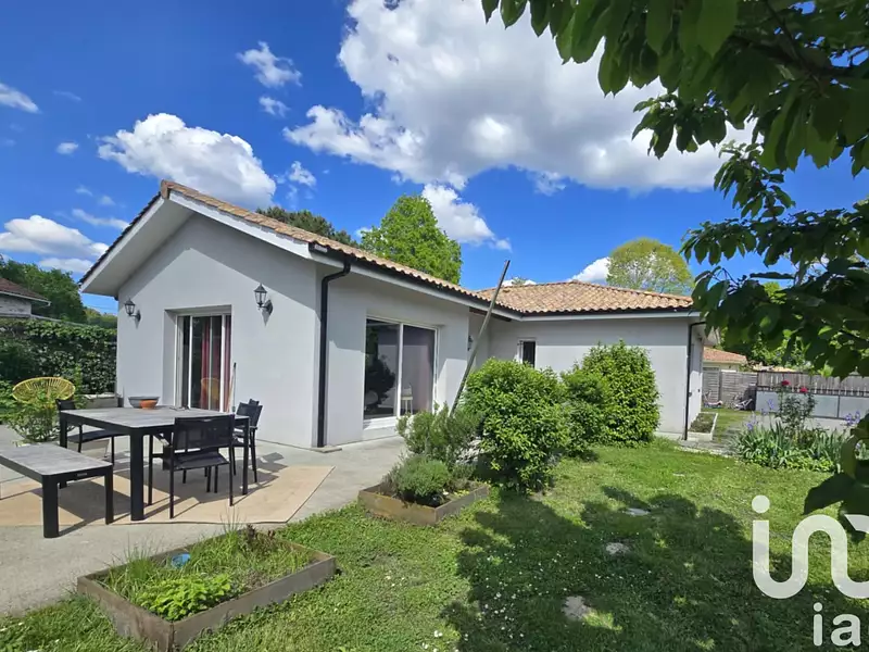 Maison, 137 m²