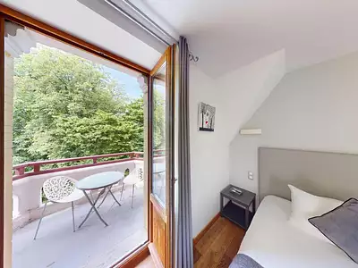 Maison, 1 000 m²