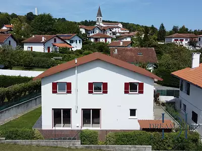 Maison, 127 m²
