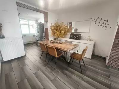 Maison, 157 m²