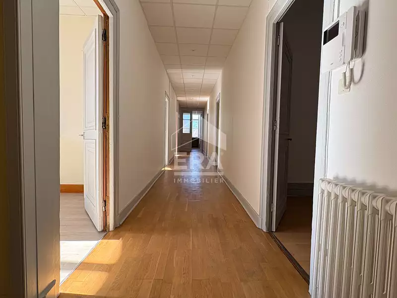 Appartement, 182,83 m²