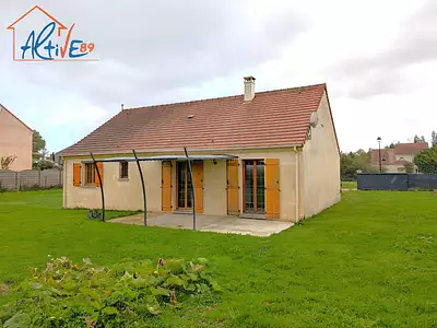 Maison, 83 m²