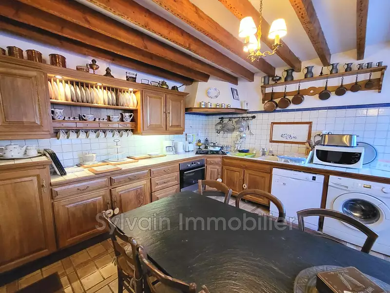 Maison, 170 m²