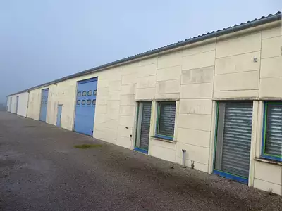 Divers, 887 m²