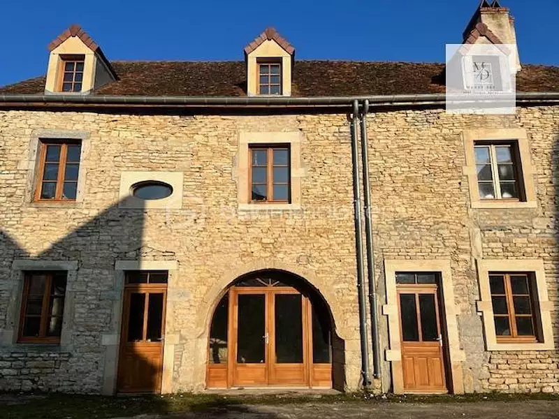 Maison, 300 m²