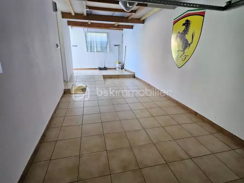 Maison, 170 m²