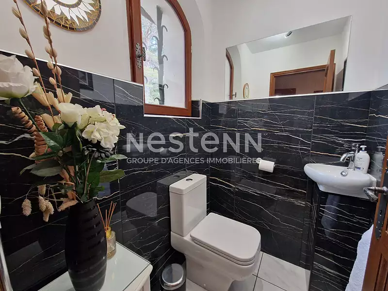 Maison, 250 m²