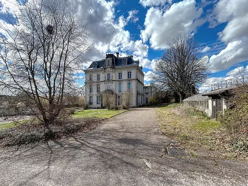 Maison, 250 m²