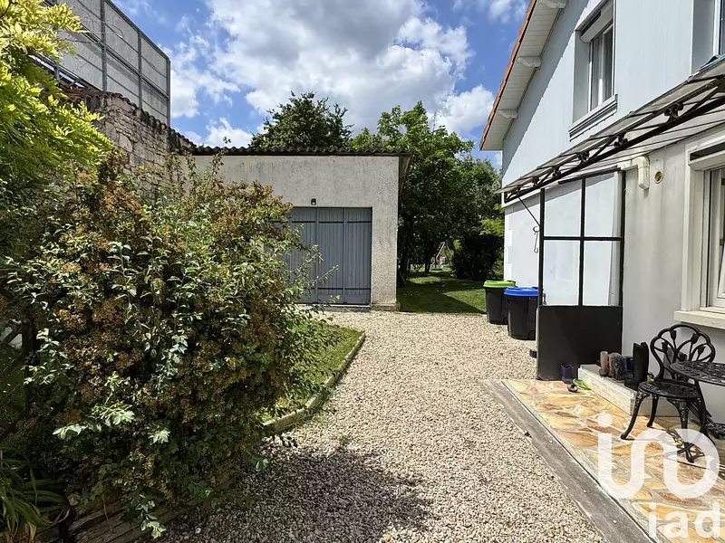 Maison, 219 m²