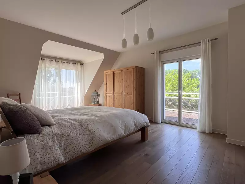 Maison, 260 m²