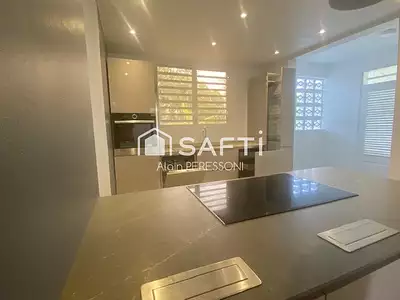 Maison, 186 m²