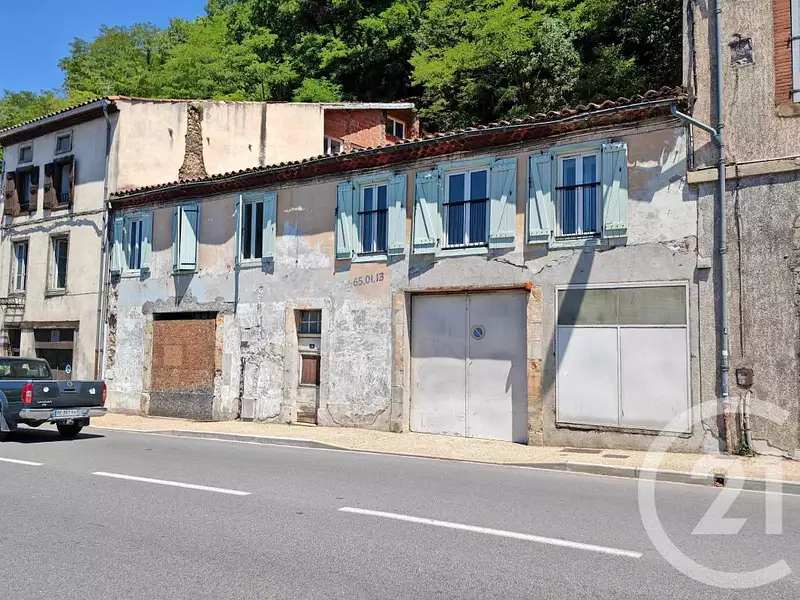 Immeuble, 281 m²