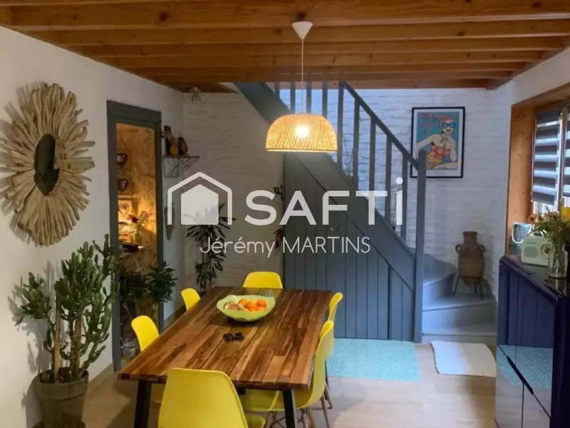 Maison, 156 m²