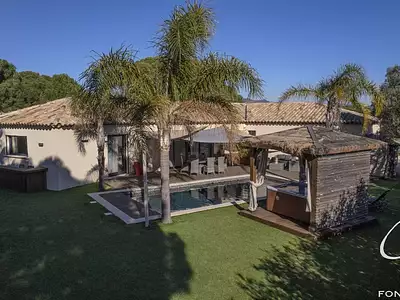 Maison, 163 m²