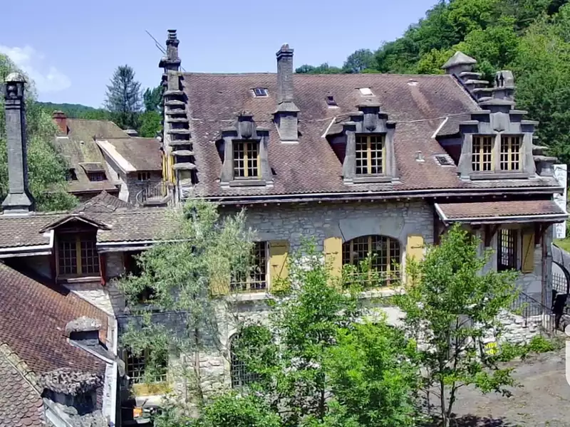 Maison, 780 m²