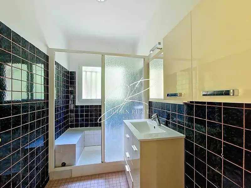 Maison, 183 m²