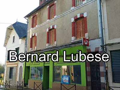 Immeuble, 318 m²