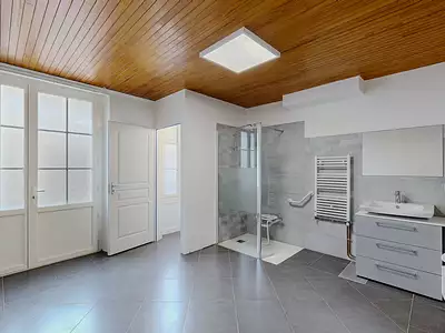 Maison, 330 m²