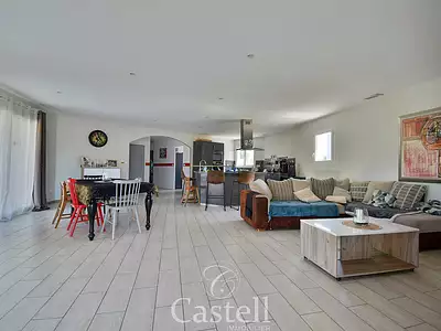 Maison, 183,24 m²