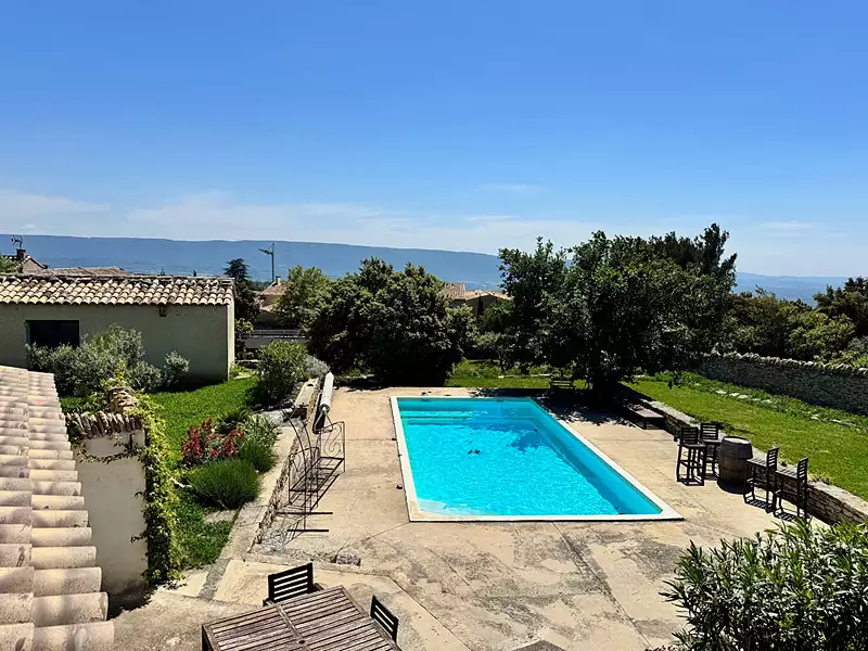 Maison, 240 m²