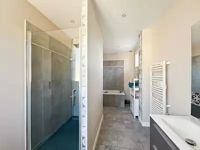 Maison, 160 m²