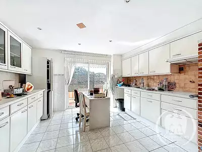 Appartement, 184 m²