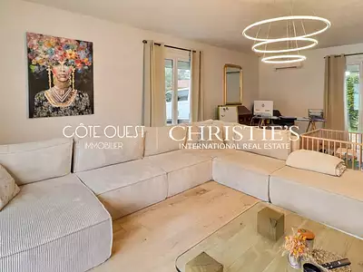 Maison, 202 m²