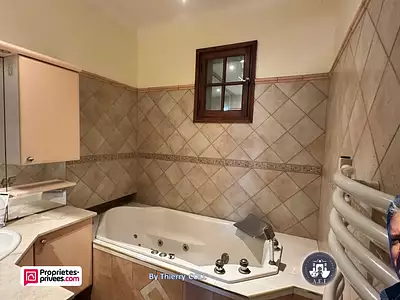 Maison, 215 m²