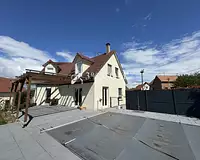 Maison, 166 m²