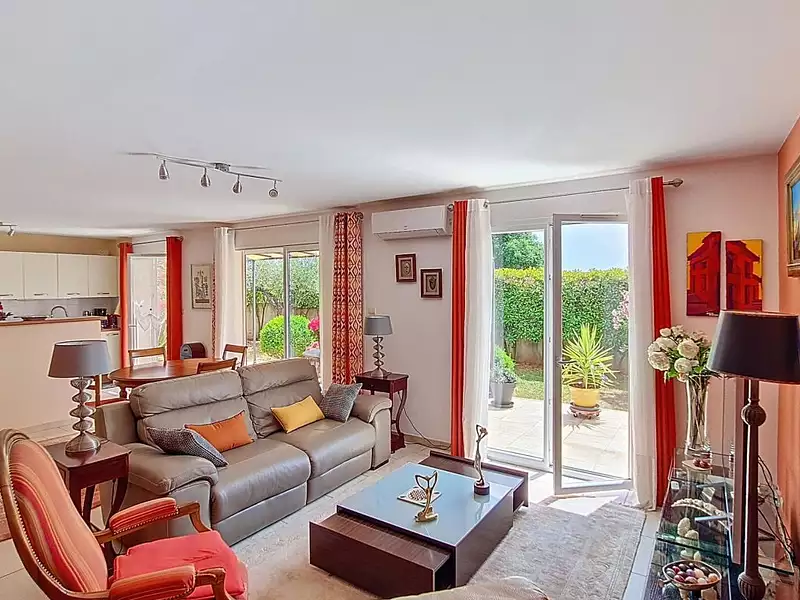Maison, 94 m²