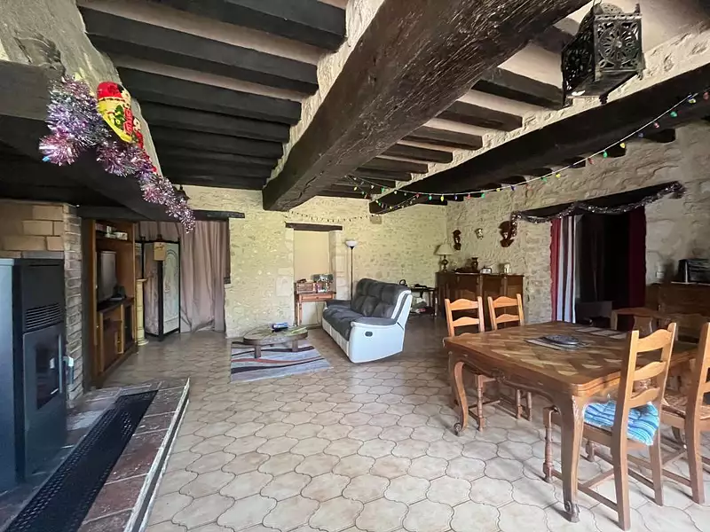 Maison, 160 m²