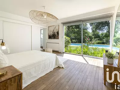 Maison, 320 m²